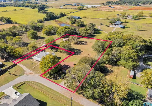 Homes for sale in Paradise, TX | 104 N Mimosa St, Paradise, TX 76073 | MLS# 21100750