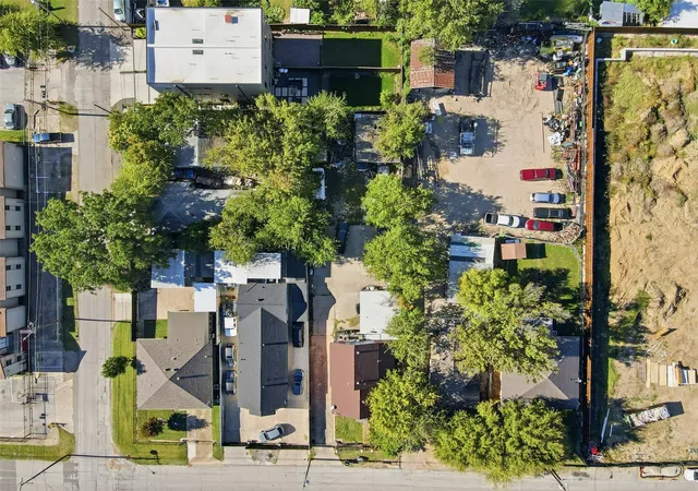 Photo 2 of Single family home for sale at 4611 Sylvester St, Dallas, TX 75219 | MLS# 21100731 | Listing updated on 2026-09-18