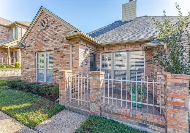 Photo 2 of Townhouse for sale at 1218 Wooded Trl, Hurst, TX 76053 | MLS# 21097813 | Listing updated on 2026-08-30
