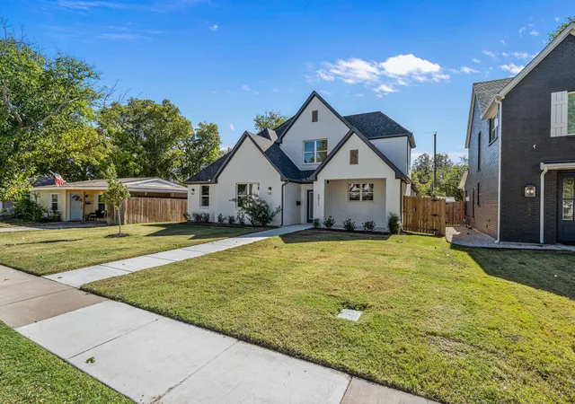 Photo 2 of Sale Pending at 5817 Coleman St, Westworth Village, TX 76114 | MLS# 21100868 | Listing updated on 2026-07-27