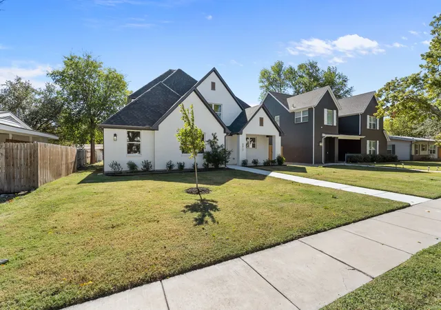Photo 3 of Sale Pending at 5817 Coleman St, Westworth Village, TX 76114 | MLS# 21100868 | Listing updated on 2026-07-27