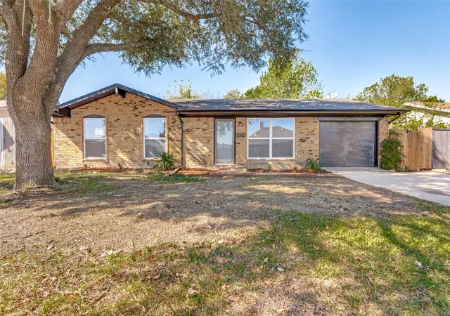Homes for sale in Seagoville, TX | 823 Ross Ln, Seagoville, TX 75159 | MLS# 21100993