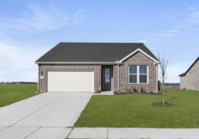 Photo 1 of Sale Pending at 1404 Centerline Dr, Nevada, TX 75173 | MLS# 21101681 | Listing updated on 2026-07-05