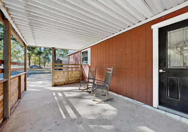 Photo 3 of Single family home for sale at 13420 County Road 2858, Eustace, TX 75124 | MLS# 21101693 | Listing updated on 2026-10-01