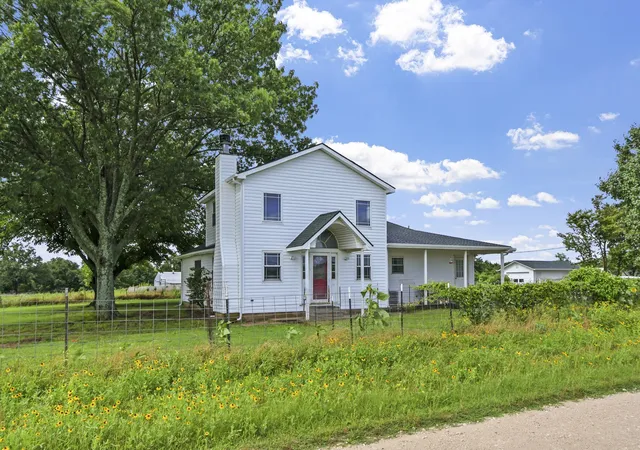 Photo 1 of Single family home for sale at 764 County Road 147, Gainesville, TX 76240 | MLS# 21102322 | Listing updated on 2026-07-13