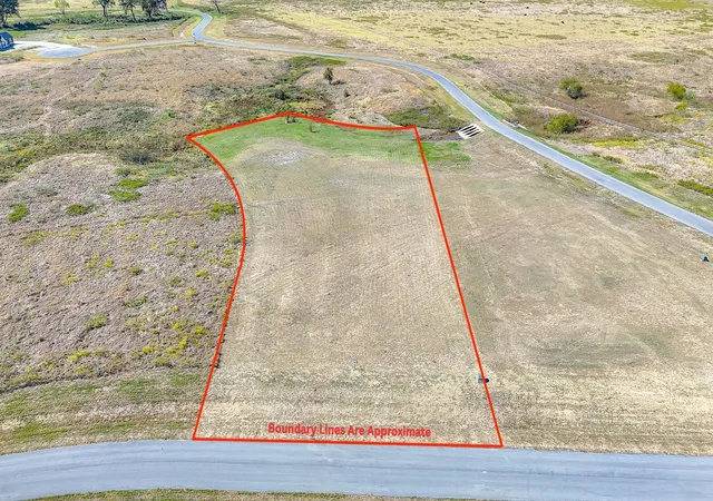 Photo 4 of Land for sale at Tbd Kayak Cove, Corsicana, TX 75109 | MLS# 21103034 | Listing updated on 2026-10-01