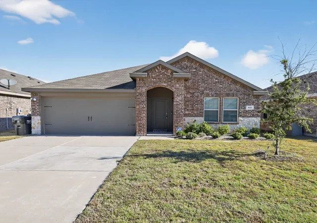 Photo 1 of Single family home for sale at 111 Smarty Jones St, Caddo Mills, TX 75135 | MLS# 21101575 | Listing updated on 2026-07-15
