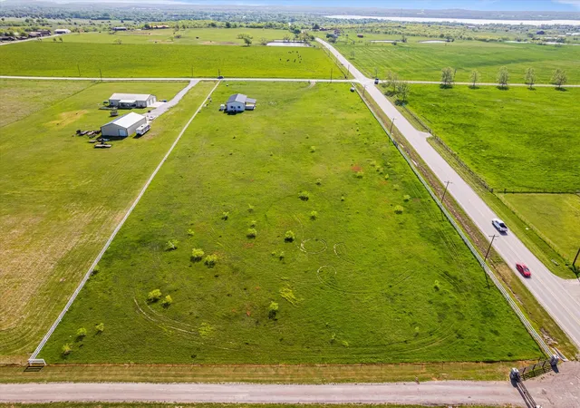 Homes for sale in Valley View, TX | 25 Co Rd 235, Valley View, TX 76272 | MLS# 21103778