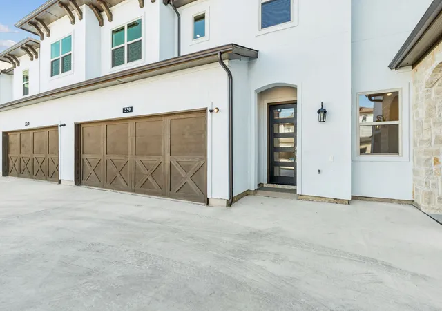 Photo 2 of Condo for sale at 428 Waterscape Dr #1339, Lake Dallas, TX 75065 | MLS# 21079557 | Listing updated on 2026-08-18