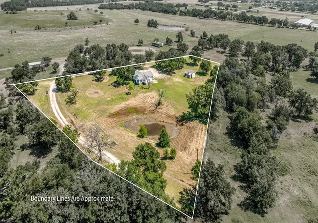 Homes for sale in Stephenville, TX | 688 Private Road 1152, Stephenville, TX 76401 | MLS# 21103882