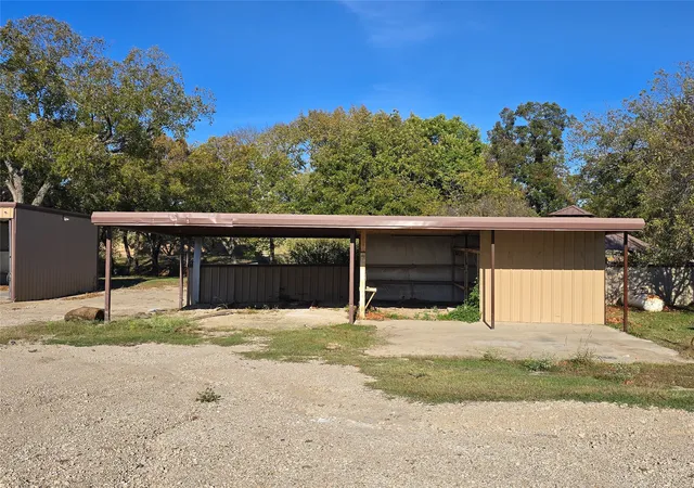 Single family home for sale at 13250 Fm 3039, Crandall, TX 75114 | MLS# 21105342 | Listing updated on 2026-10-08