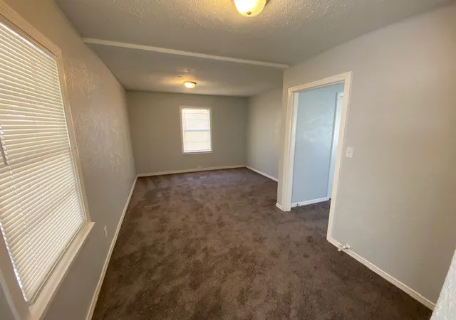 Photo 3 of Single family home for sale at 200 S Roberts Cut Off Rd, Fort Worth, TX 76114 | MLS# 21105379 | Listing updated on 2026-09-30