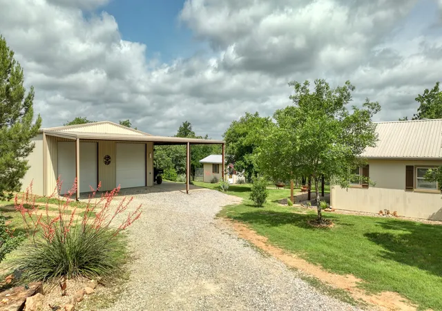 Homes for sale in Lipan, TX | 20531 S Fm 4, Lipan, TX 76462 | MLS# 21105697