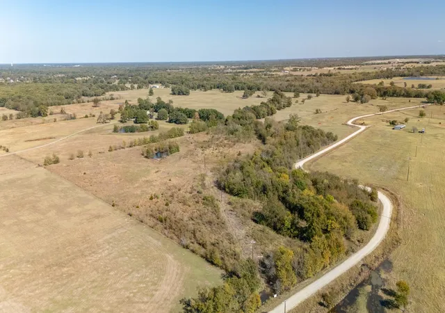 Photo 3 of Land for sale at 35 Acs County Road 4209, Campbell, TX 75422 | MLS# 21105846 | Listing updated on 2026-08-03