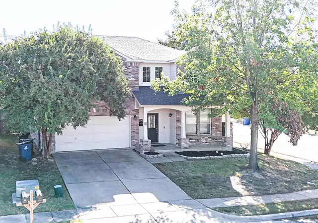 Photo 3 of Single family home for sale at 2000 New Braunfels, Forney, TX 75126 | MLS# 21098541 | Listing updated on 2026-08-18