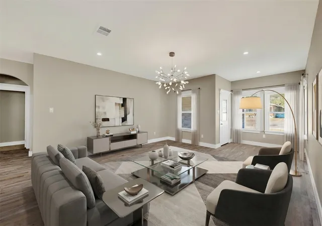 Photo 2 of Single family home for sale at 1221 S Rockwall Ave, Terrell, TX 75160 | MLS# 21104892 | Listing updated on 2026-10-01
