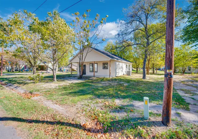 Homes for sale in Cooper, TX | 501 1st St, Cooper, TX 75432 | MLS# 21105137