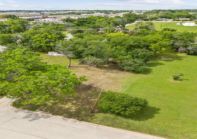 1st image of 133 Minnie, Keller, TX 76248 | MLS# 21107227