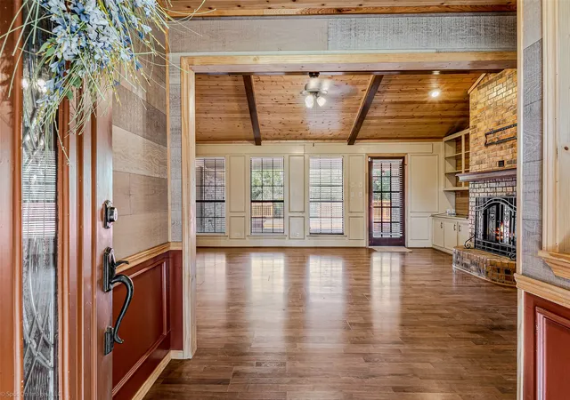 Photo 3 of Single family home for sale at 9510 S State Hwy 34, Scurry, TX 75158 | MLS# 21104395 | Listing updated on 2026-08-20
