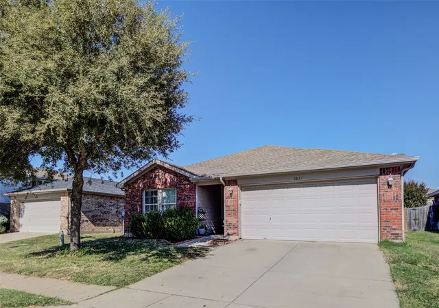 Photo 3 of Single family home for sale at 8817 King Ranch Dr, Cross Roads, TX 76227 | MLS# 21097582 | Listing updated on 2026-07-09
