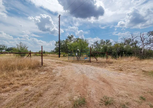 Photo 4 of Land for sale at 3995 Fm 1176, Brownwood, TX 76801 | MLS# 21083081 | Listing updated on 2026-08-22