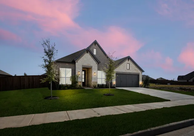 Photo 2 of Sale Pending at 220 Pine Leaf Trl, Waxahachie, TX 75165 | MLS# 21108471 | Listing updated on 2026-07-08