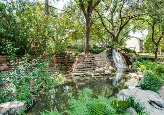 Homes for sale in Irving, TX | 4513 N O Connor Road, Irving, TX 75062 | Houzeo
