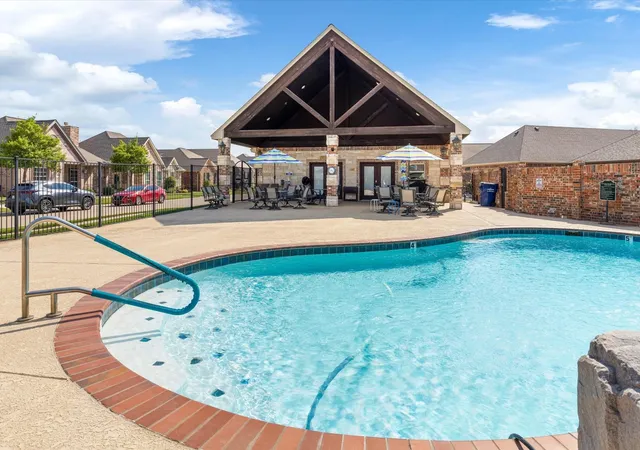 Homes for sale in Granbury, TX | 4920 Centre Ct, Granbury, TX 76049 | MLS# 21108794