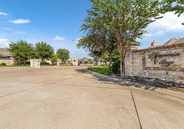 Photo 4 of Land for sale at 4920 Centre Ct, Granbury, TX 76049 | MLS# 21108794 | Listing updated on 2026-07-17