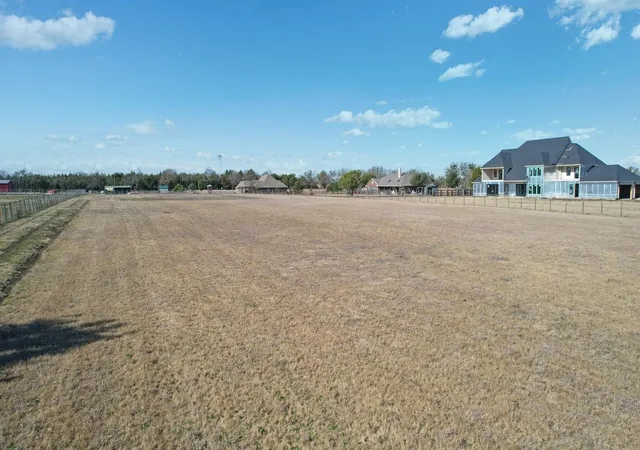 Homes for sale in Van Alstyne, TX | 174 Ac Cr 377, Van Alstyne, TX 75495 | MLS# 21102903
