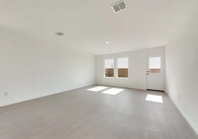 Photo 3 of Sale Pending at 7847 Reese St, Dallas, TX 75241 | MLS# 21109940 | Listing updated on 2025-11-24