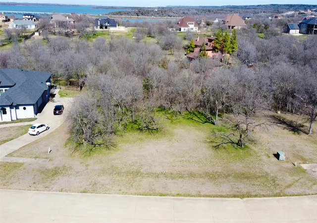 Photo 2 of Land for sale at 1019 Lighthouse Ct, Cedar Hill, TX 75104 | MLS# 21110036 | Listing updated on 2026-07-23