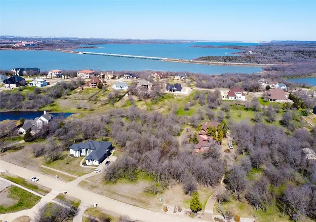 Photo 3 of Land for sale at 1019 Lighthouse Ct, Cedar Hill, TX 75104 | MLS# 21110036 | Listing updated on 2026-07-23