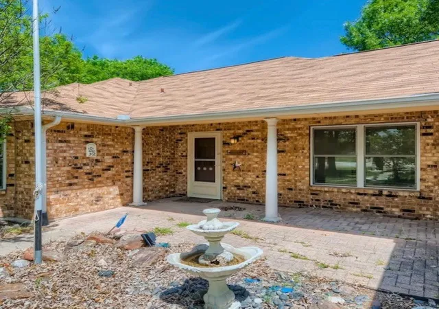 Photo 2 of Sale Pending at 1306 Sanger Creek Way, Waxahachie, TX 75165 | MLS# 21110414 | Listing updated on 2026-07-26