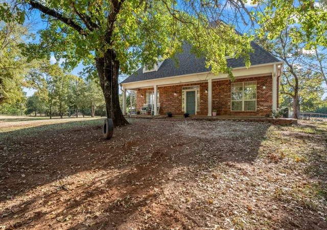 Homes for sale in Bullard, TX | 6335 County Road 3602, Bullard, TX 75757 | MLS# 21110489