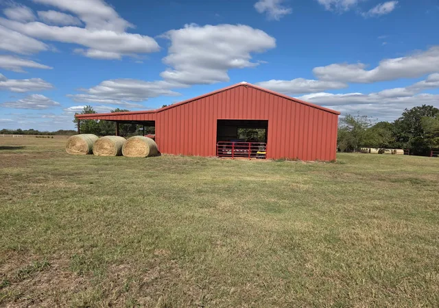 Homes for sale in Cumby, TX | 1008 County Road 4133, Cumby, TX 75433 | MLS# 21110204