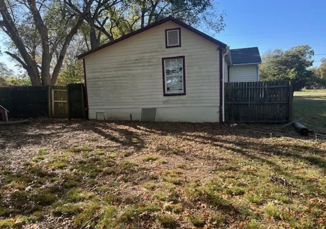 Homes for sale in Bells, TX | 307 S Jernigan St, Bells, TX 75414 | MLS# 21107596
