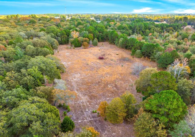 Photo 4 of Land for sale at Tbd Nw Loop 564, Mineola, TX 75773 | MLS# 21111045 | Listing updated on 2026-10-06