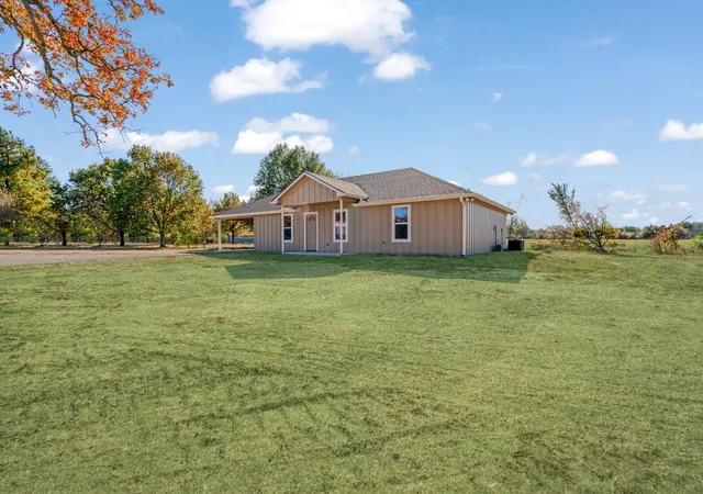 Photo 3 of Single family home for sale at 728 County Road 44050, Powderly, TX 75473 | MLS# 21109969 | Listing updated on 2026-08-31