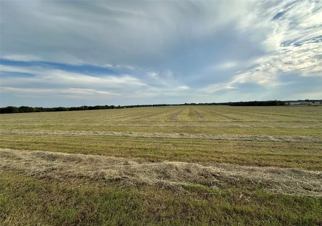 1st image of 5848 Sandusky Rd, Whitesboro, TX 76273 | MLS# 21111495