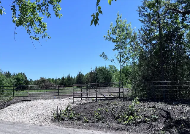 Photo 2 of Sale Pending at Tract 1, Key Rd, Sherman, TX 75090 | MLS# 21111970 | Listing updated on 2026-10-04