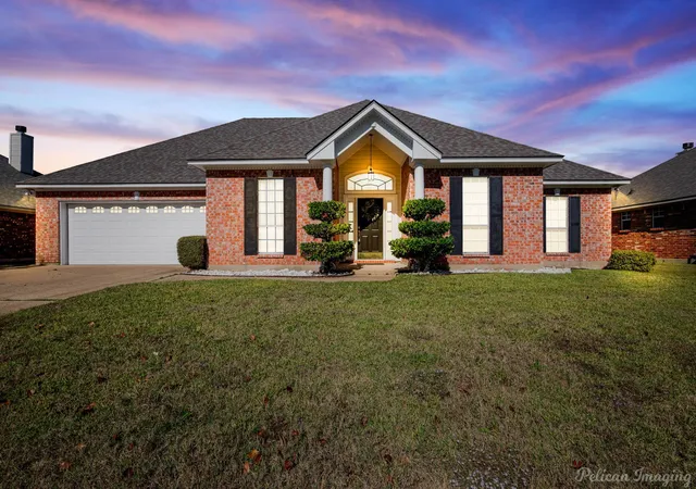 1st image of 1413 Magnolia Ridge, Bossier City, LA 71112 | MLS# 21111304