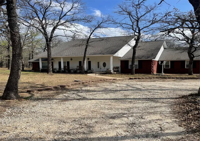 Homes for sale in Whitney, TX | 600 Hcr 1248, Whitney, TX 76692 | MLS# 21112316