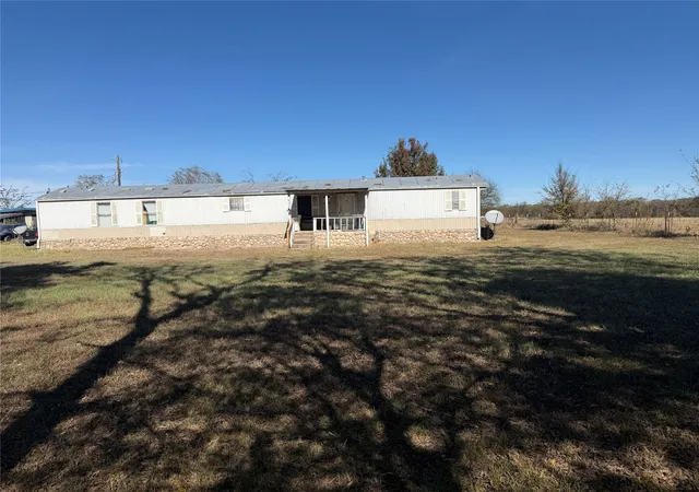 Homes for sale in Sulphur Springs, TX | 820 County Road 4708, Sulphur Springs, TX 75482 | MLS# 21112361