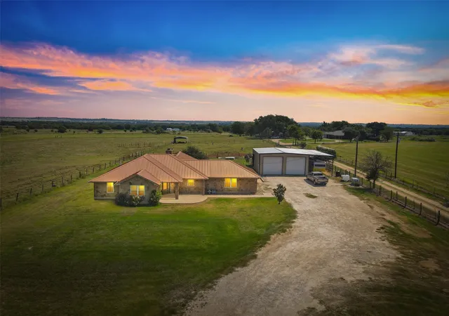 Photo 1 of Single family home for sale at 16101 Dove Rd, Moody, TX 76557 | MLS# 21109943 | Listing updated on 2026-07-11