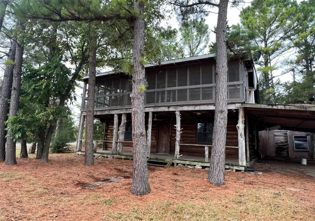 Homes for sale in Pottsboro, TX | 221 Clayton Dr, Pottsboro, TX 75076 | MLS# 21099337