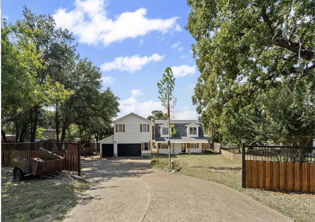 image of 7329 Hickey Rd, Azle, TX 76020 | MLS# 21113918