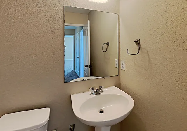 Photo 4 of Sale Pending at 1852 Wickham Dr, Burleson, TX 76028 | MLS# 21114218 | Listing updated on 2026-10-01