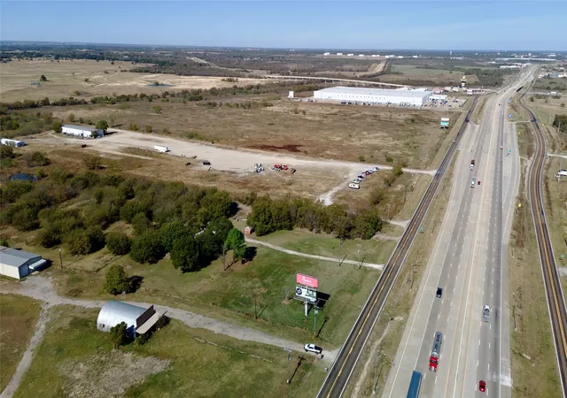 Photo 2 of Land for sale at 5600 S Interstate Hwy 45 W #s #S, Corsicana, TX 75109 | MLS# 21108650 | Listing updated on 2026-09-03