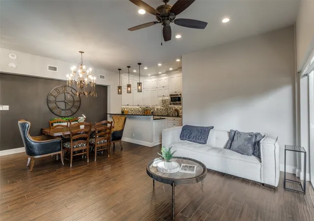 Homes for sale in Dallas, TX | 6211 W Northwest Hwy #G115, Dallas, TX 75225 | MLS# 21114045